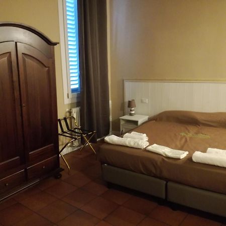 Palace Piazza San Domenico Rooms De Luxe- Bedinbolognacentro المظهر الخارجي الصورة